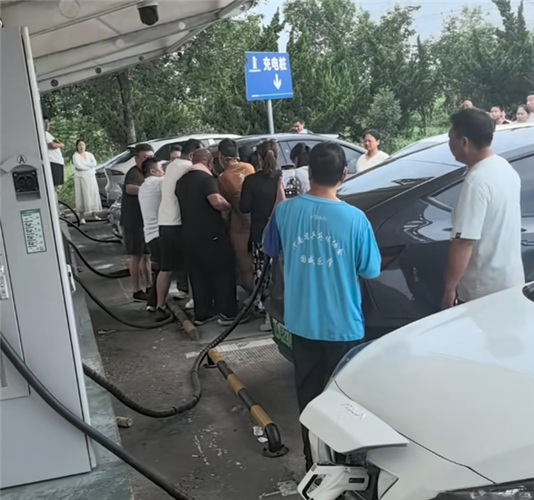 指标港北京牌照新能源车转让及价格：老司机带你避开这些坑！