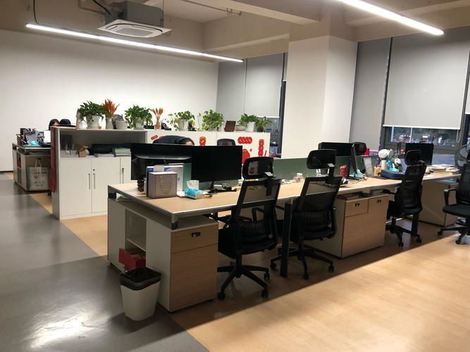 指标港北京车牌公户一年费用全解析：2023最新行情与避坑指南